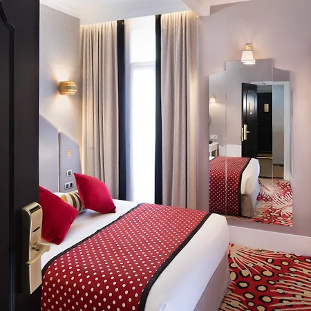 Victor Hugo Kleber 4* Paryż