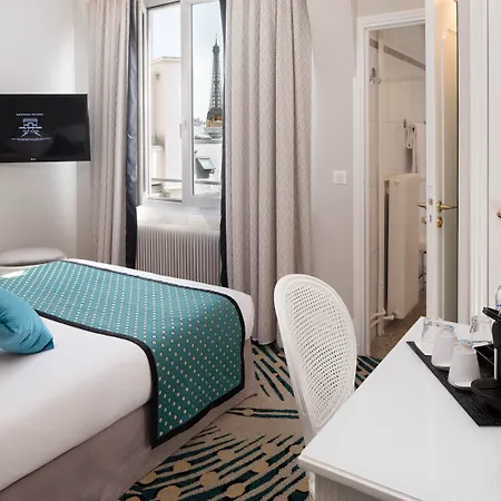 Victor Hugo Kléber Hotel