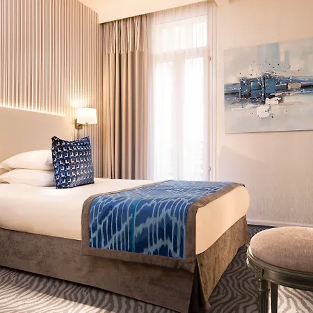 Victor Hugo Kléber 4* Parigi