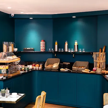 Отель Victor Hugo Kleber 4*