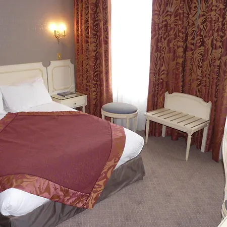 Victor Hugo Kléber Paris