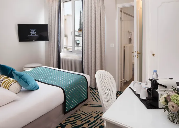 Victor Hugo Kleber Hotel