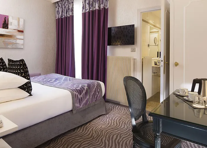 Victor Hugo Kleber Hotel 4*