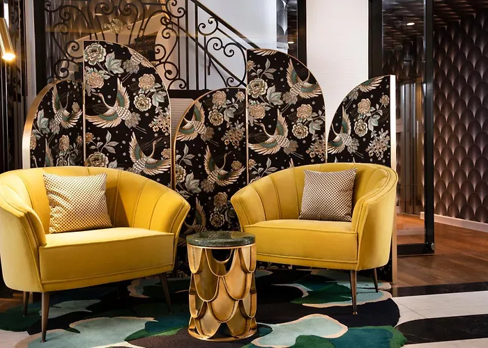 Hotel Victor Hugo Kleber 4*