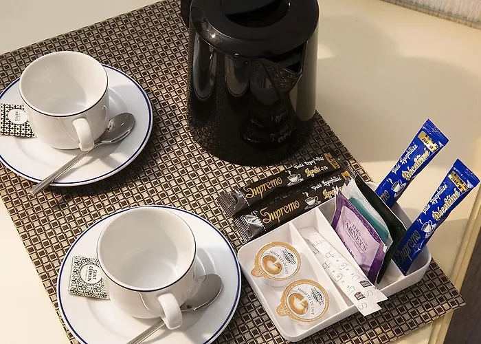 Hotel Victor Hugo Kleber 4*