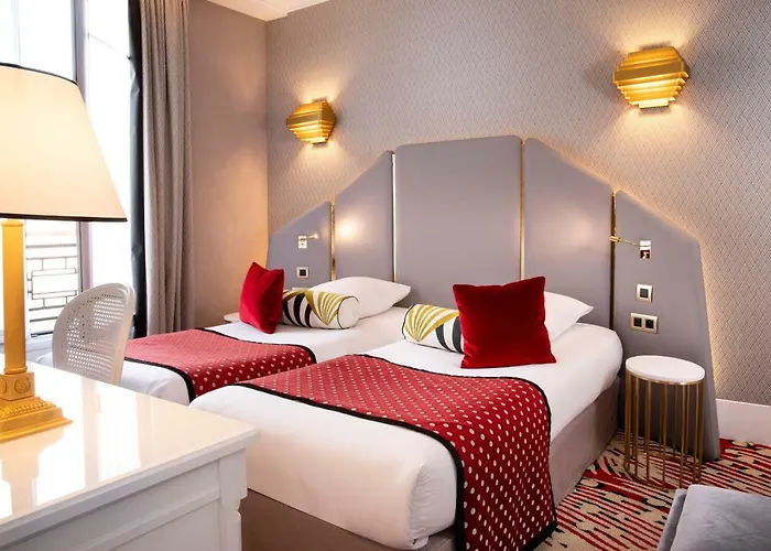 Victor Hugo Kleber Hotel