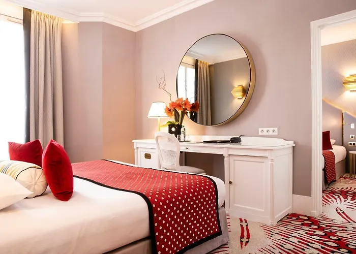 Victor Hugo Kleber Hotel