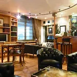 Hotel Victor Hugo Kleber 4*
