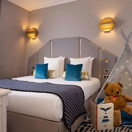 Hotel Victor Hugo Kleber 4*