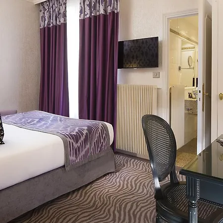 Hotel Victor Hugo Kléber 4*