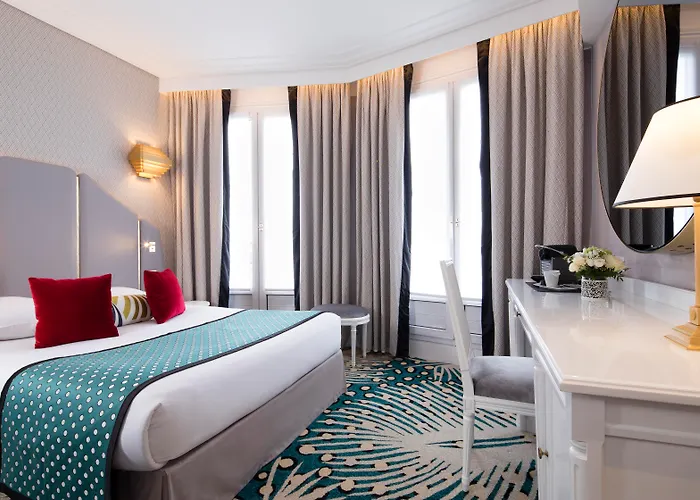 巴黎克莱贝尔维克多雨果酒店 巴黎